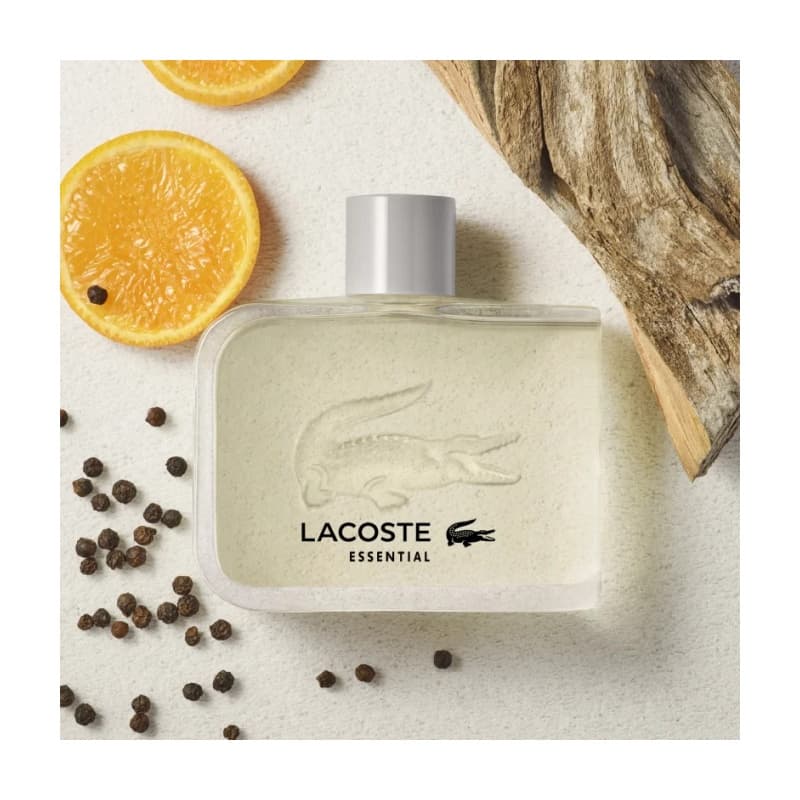 Lacoste essential